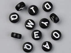 200 perles rondes en plastique - lettres alphabet - noir et blanc - 7 mm