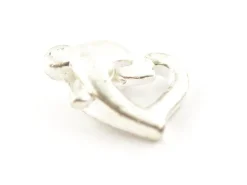 1 fermoir mousqueton en forme de coeur - couleur argent clair