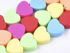 20 perles coeurs en pâte polymère - multicolore - 9 mm