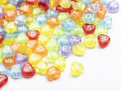 200 perles cœur en plastique - lettres alphabet - 11 mm