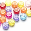 20 perles en plastique rondes symbole sourire -multicolore - 10 mm