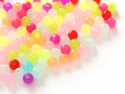 100 perles en plastique rondes 6 mm - multicolores