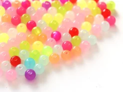 100 perles en plastique rondes 6 mm - multicolores