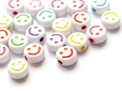 20 perles en plastique rondes symbole sourire - blanc et multicolore - 7 mm