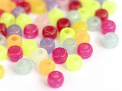 100 perles en plastiques basiques pour enfants - couleurs phosphorescentes et transclucides - 9x6 mm