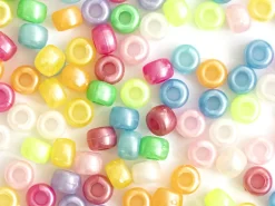 100 perles en plastiques basiques pour enfants - couleurs nacrées - 9x6 mm