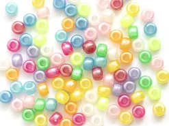 100 perles en plastiques basiques pour enfants - couleurs nacrées - 9x6 mm