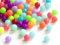 100 perles en plastiques rondes - multicolore fluo - 8 mm