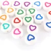 20 perles rondes en plastique - coeur - multicolore