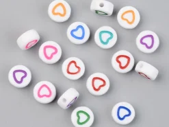20 perles rondes en plastique - coeur - multicolore