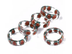 Bague en résine époxy transparente - Pastèque