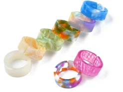 Bague en résine transparente effet écaillé - Couleur aléatoire