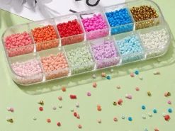 Boite de 12 couleurs estivales de perles de rocailles rondes - 2mm - 3000 pcs environ