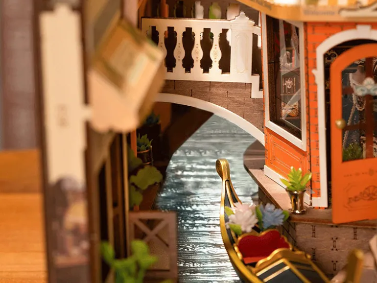 Book Nook - Pièce miniature Romantic Venice maquette - Rolife