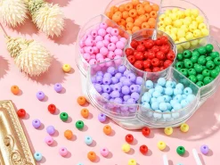Boîte de 490 perles opaques rondes - 7 couleurs - 6 mm