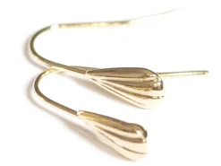 Boucles d'oreilles pendantes avec coquillage - laiton doré à l'or fin 16K