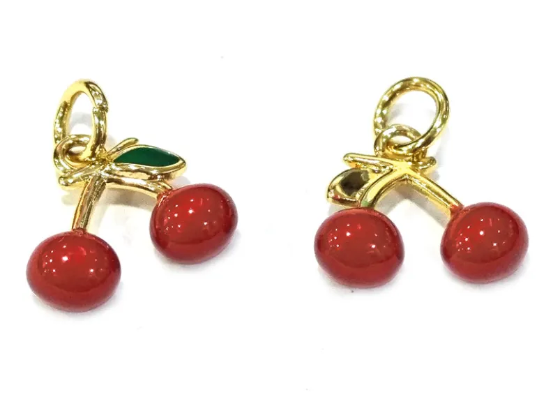 Breloque cerises émaillées en laiton plaqué or 18 K – Duo fruité pour créations DIY