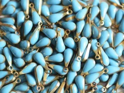 Breloque petite goutte émaillée - bleu turquoise