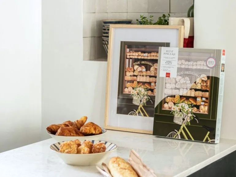 Coffret peinture au numéro - Petit Pinceau - Boulangeries Parisiennes par Ananya Bhandari