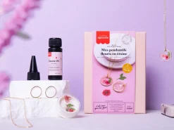 DIY Bijouterie - Mes pendentifs fleuris en résine