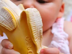 Jouet de dentition bébé Ana la Banane - Oli&Carol