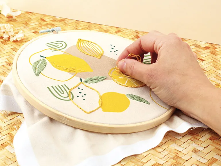 Kit broderie Graine Créative citron - Tambour 20cm