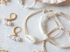 Maxi boîte Piña Colada - 20 compartiments perles & apprêts pour création de bijoux