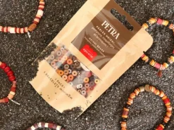 Mélange de perles heishi et de breloques - Petra