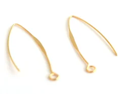 Paire de boucles d'oreilles dormeuses avec anneau - dorée à l'or fin