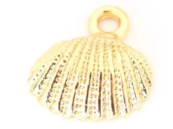 Pendentif coquillage 18 mm - laiton doré