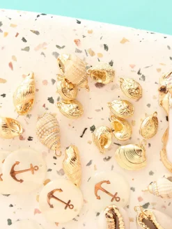 Pendentif coquillage palourde - plaqué à l'or fin 18K