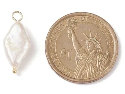 Pendentif losange en perle de culture - Doré à l'or fin 18K - 23 x 10 mm