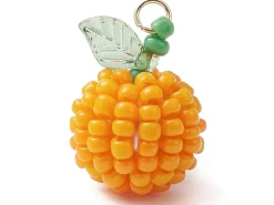 Pendentif orange en perles de rocaille