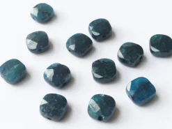 Perle naturelle à facettes carré - Apatite bleue - 8 x 8 mm
