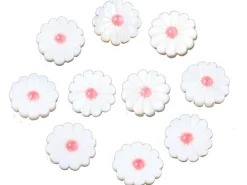 Perle pâquerette à cœur émaillé corail - 12 mm