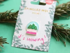Pin's émaillé boule à neige