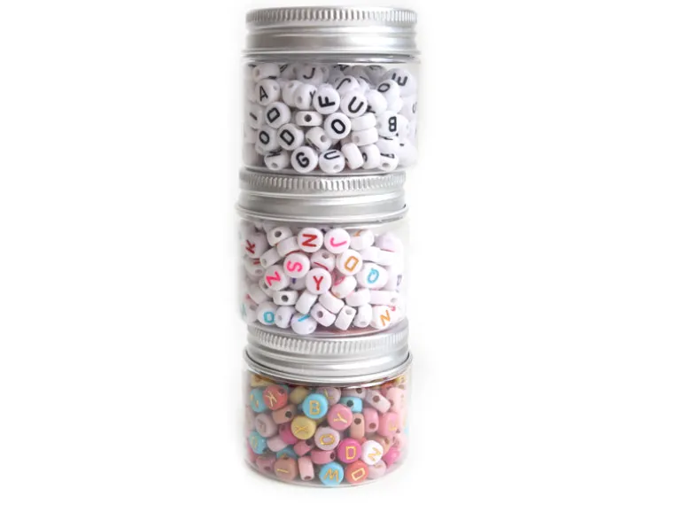 Pot perles lettres – Couleurs chaudes