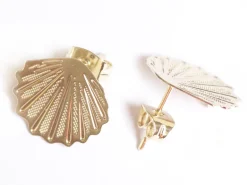 Puce d'oreille coquillage filigrane en laiton avec anneau - laiton doré à l'or fin 24K