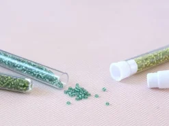 Tube de 350 perles à inclusions argentés - turquoise