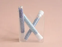 Tube de 350 perles de rocailles opaques nacrées - bleu ciel