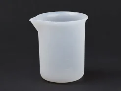 Verre doseur avec bec verseur en silicone - 100 ml